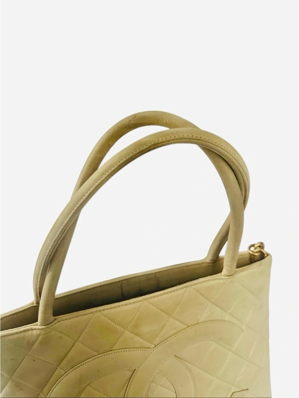 CHANEL Medallion Quilted CC Leather Shoulder Tote in Light Beige